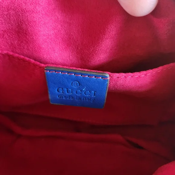 GG Blue Velvet Camera Bag - Picture 2 of 5